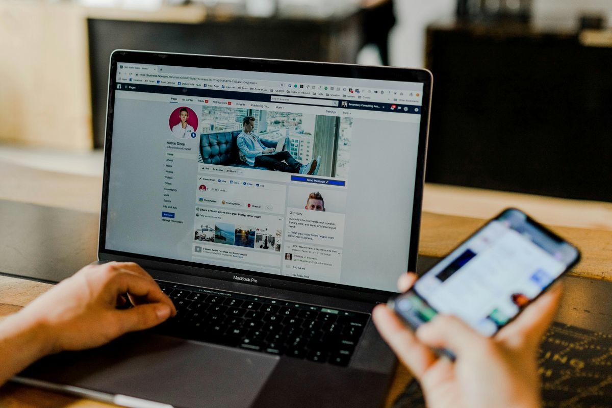 Social media and WhatsApp marketing campaign for a Gorakhpur business